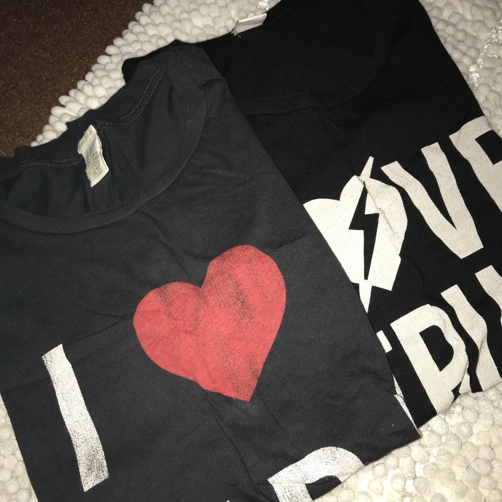 2 cute 4ever 21 relaxed printed tees!